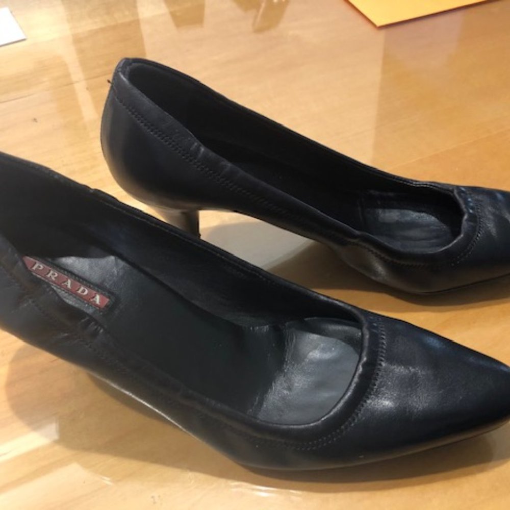 PRADA Sport Black Leather Pumps - Picture 7 of 9
